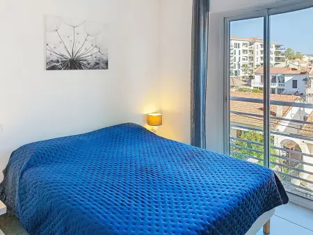 Appartement 2 chambres à 50 m de la plage, Fréjus : photo 18