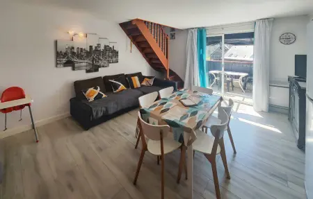 Maison mitoyenne 6 pers. vue sur prairies à La Salvetat : photo 3