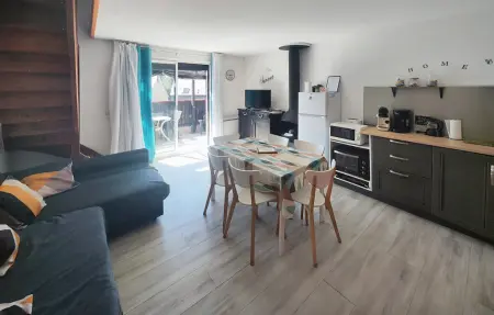 Maison mitoyenne 6 pers. vue sur prairies à La Salvetat : photo 4