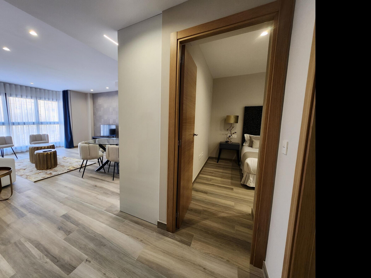 Appartement 6 pers. près du Pont de Fusta, Valence - Photo 4