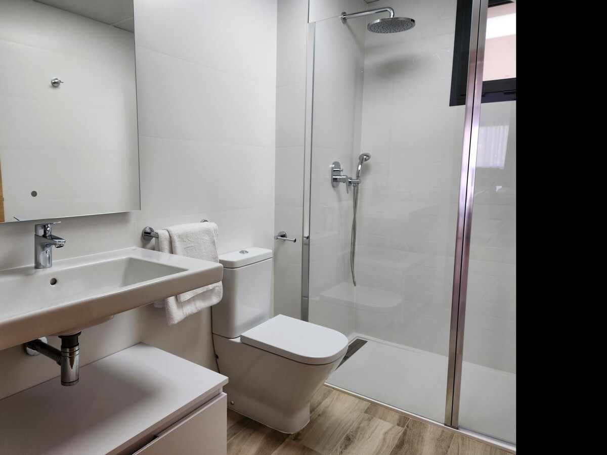 Appartement 6 pers. près du Pont de Fusta, Valence - Photo 17