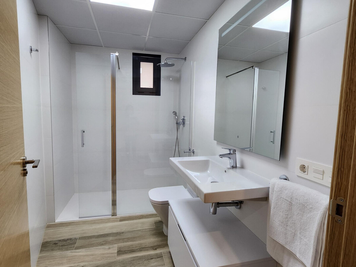 Appartement moderne Calle Almazora, près Pont de Fusta - Photo 16