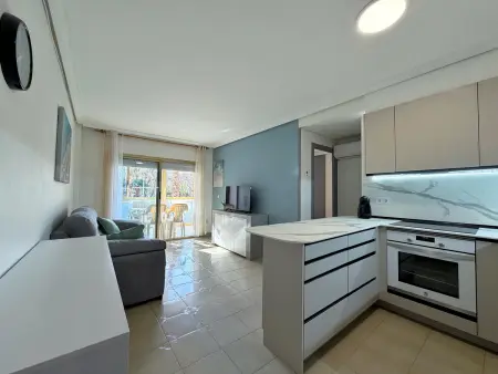 Appartement Barcelona II, 350 m de la plage à Salou : photo 11