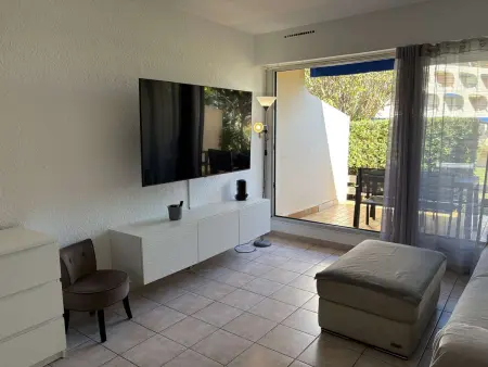Studio climatisé terrasse 10m² - Port Camargue : photo 7