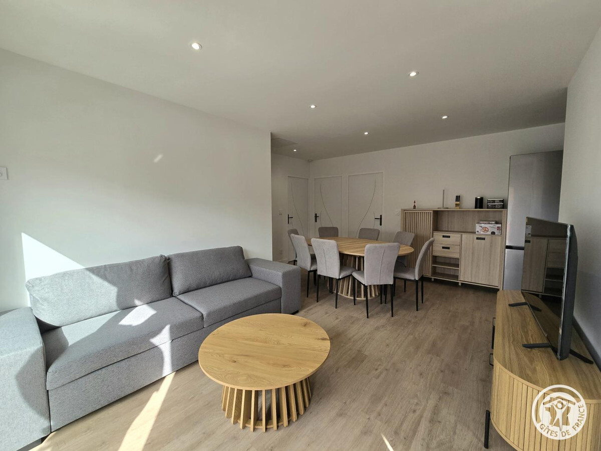 Gîte moderne 6 pers. avec spa intérieur au Fleix - Photo 3