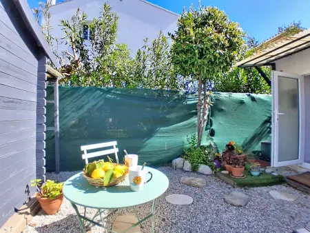 Location appartement à Villeneuve Loubet, Studio La Provence