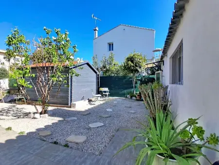 Studio 27 m² avec terrasse à 100 m de la plage : photo 14