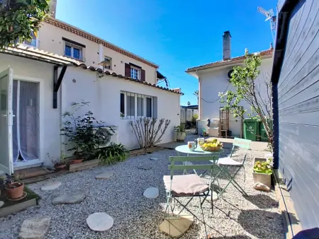 Studio 27 m² avec terrasse à 100 m de la plage : photo 16