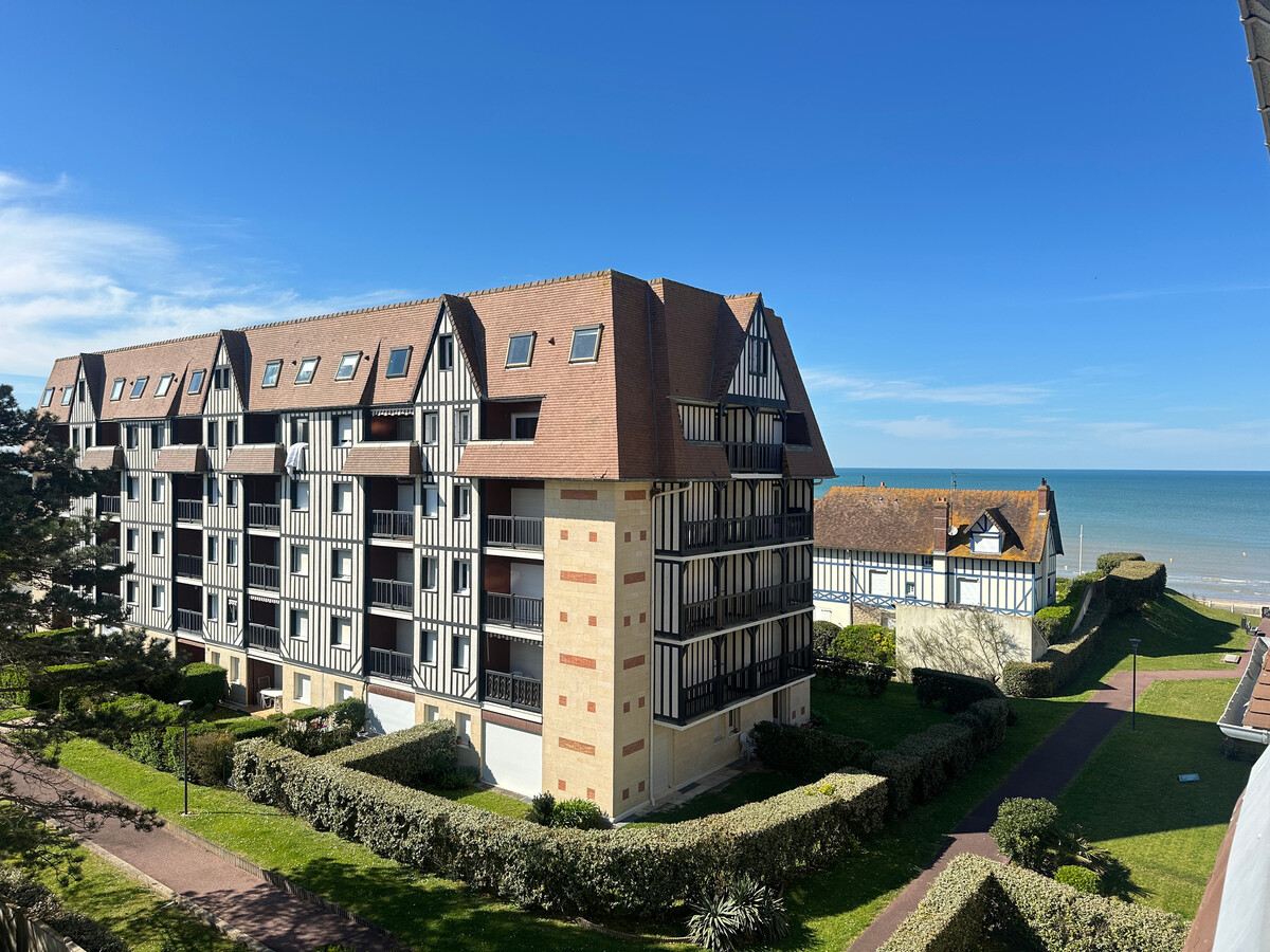 Appartement 4 pers. face mer à Cabourg, balcon Ouest - Photo 2