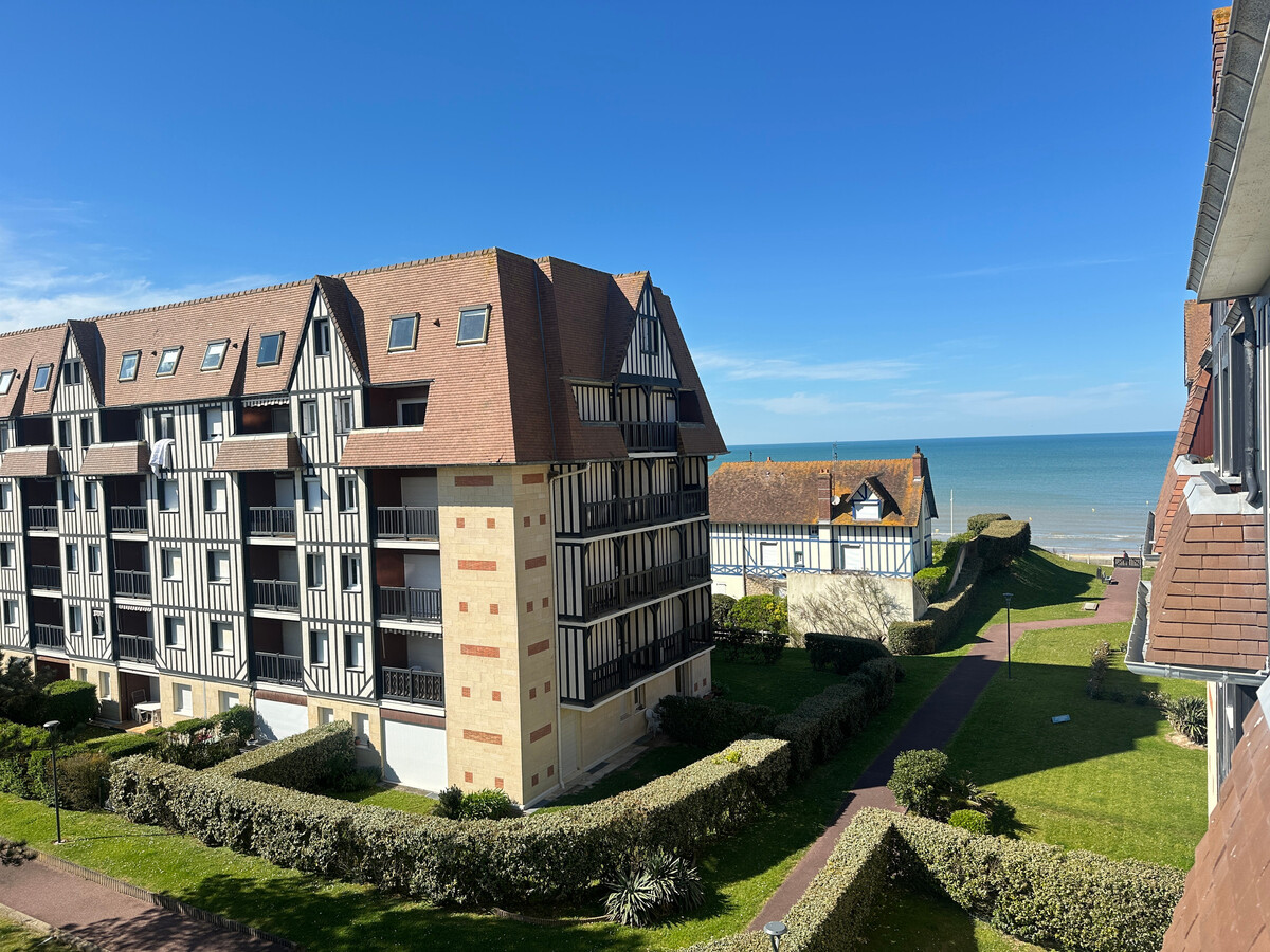 Appartement 4 pers. face mer à Cabourg, balcon Ouest - Photo 17