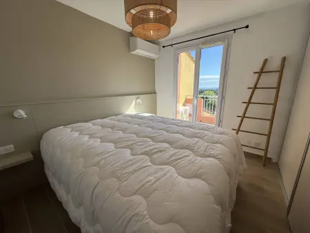 Maison 2 chambres avec jardin et vue mer à La Croix-Valmer - Photo 8