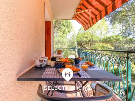 Appartement 3 pers. balcon face aux pins - Le Lavandou : photo 10