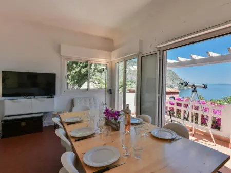 Paulette, villa avec piscine chauffée et vue mer à Èze : photo 8