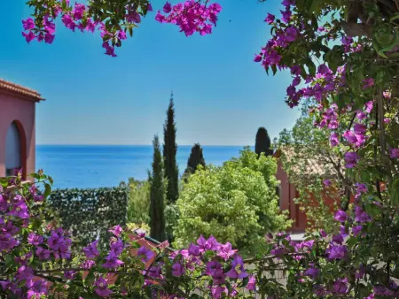 Paulette, villa avec piscine chauffée et vue mer à Èze : photo 39