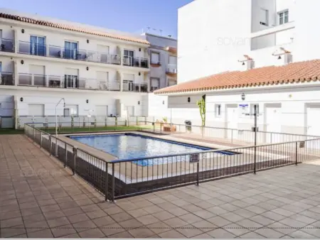 Location maison à Conil de la Frontera, in Conil De La Frontera mit gemeinsamem Pool, Grill und Garten
