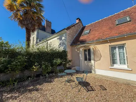 Gîte 4 pers. avec jardin et jeux à Thésée