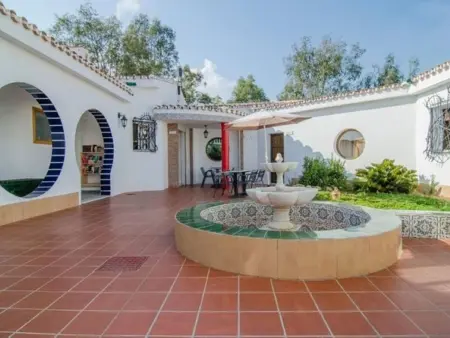 Appartement Jaén avec piscine commune à Benajarafe : photo 16