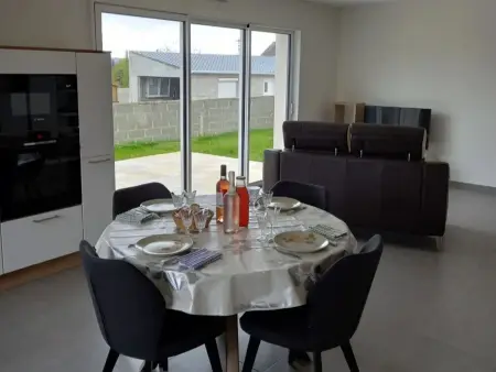 Maison avec jardin et terrasse à Plouigneau, 2 chambres, 74 m² : photo 12
