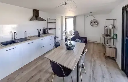 Maison 50 m² piscine privée Saint-Vincent-de-Paul : photo 4