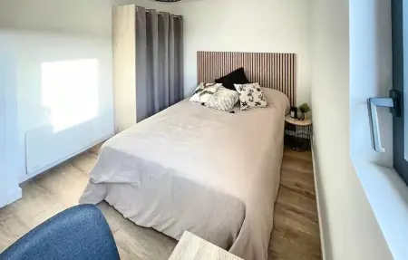 Maison 50 m² piscine privée Saint-Vincent-de-Paul : photo 6