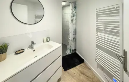 Maison 50 m² piscine privée Saint-Vincent-de-Paul : photo 10