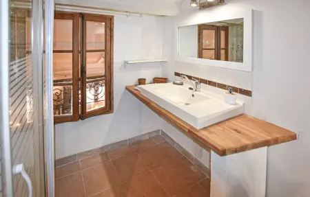 Maison de village en pierre, terrasse vue panoramique : photo 16