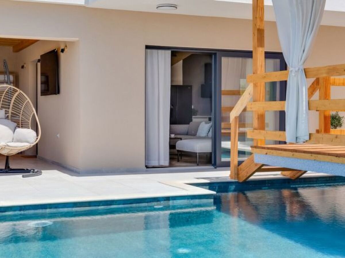 Villa 4 chambres avec piscine chauffée à Vrana - Photo 21