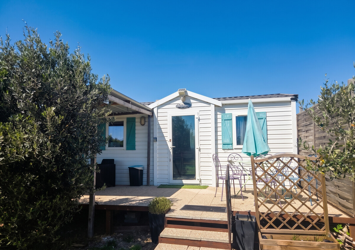 Bungalow 5 personnes à Arles avec piscine et jardin - Photo 2