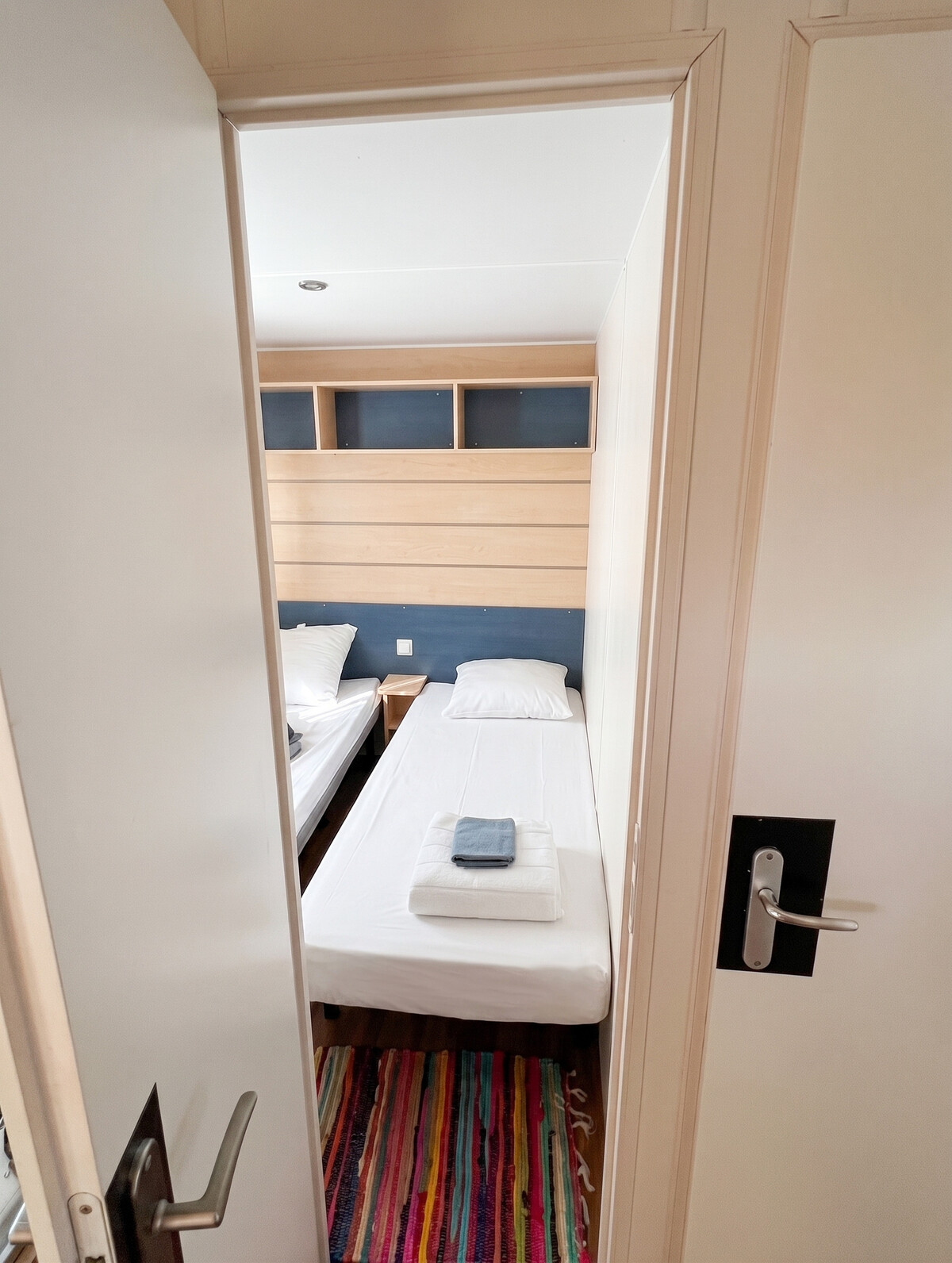 Bungalow 5 personnes à Arles avec piscine et jardin - Photo 10