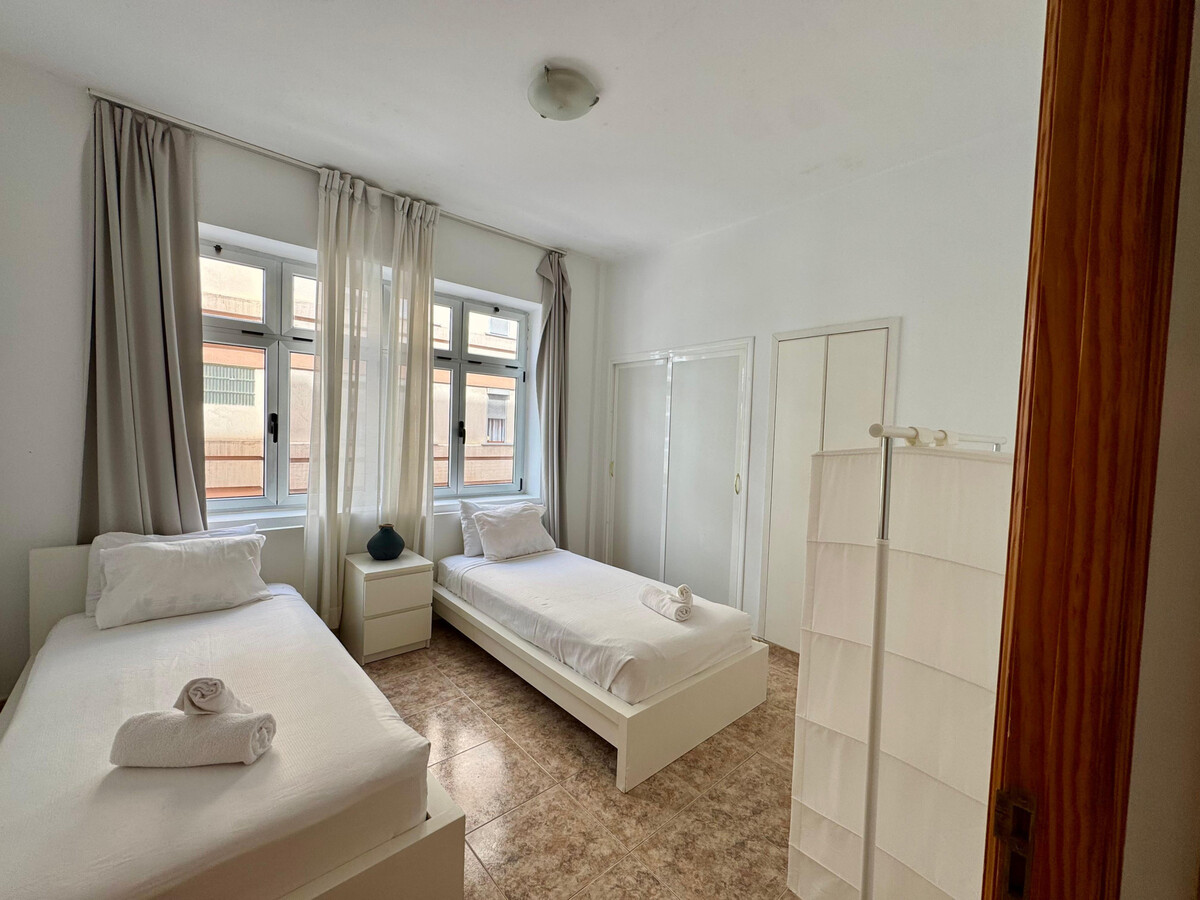 Appartement 2 chambres à 100 m de la plage - Las Palmas - Photo 7