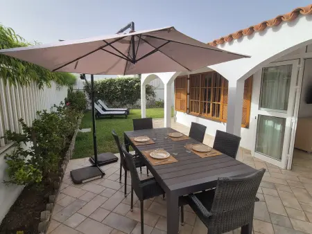 Bungalow 6 pers. Maspalomas, terrasse 50m² et jardin : photo 9