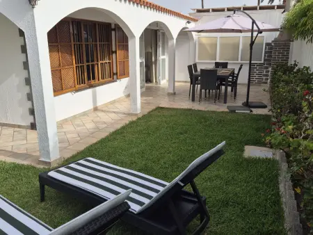 Bungalow 6 pers. Maspalomas, terrasse 50m² et jardin : photo 11