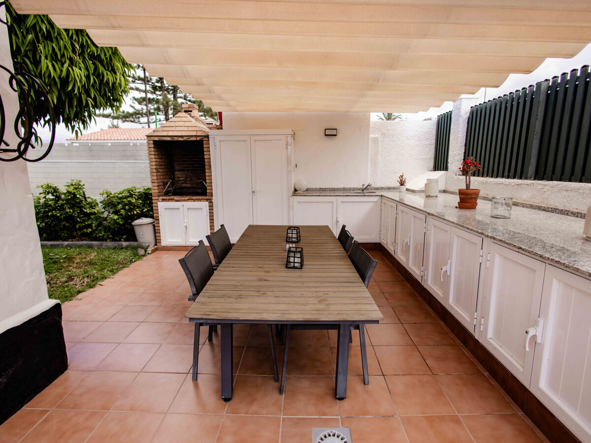 Bungalow 2 chambres à Maspalomas, terrasse équipée - Photo 5