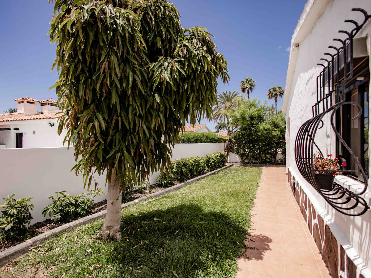 Bungalow 2 chambres à Maspalomas, terrasse équipée - Photo 8