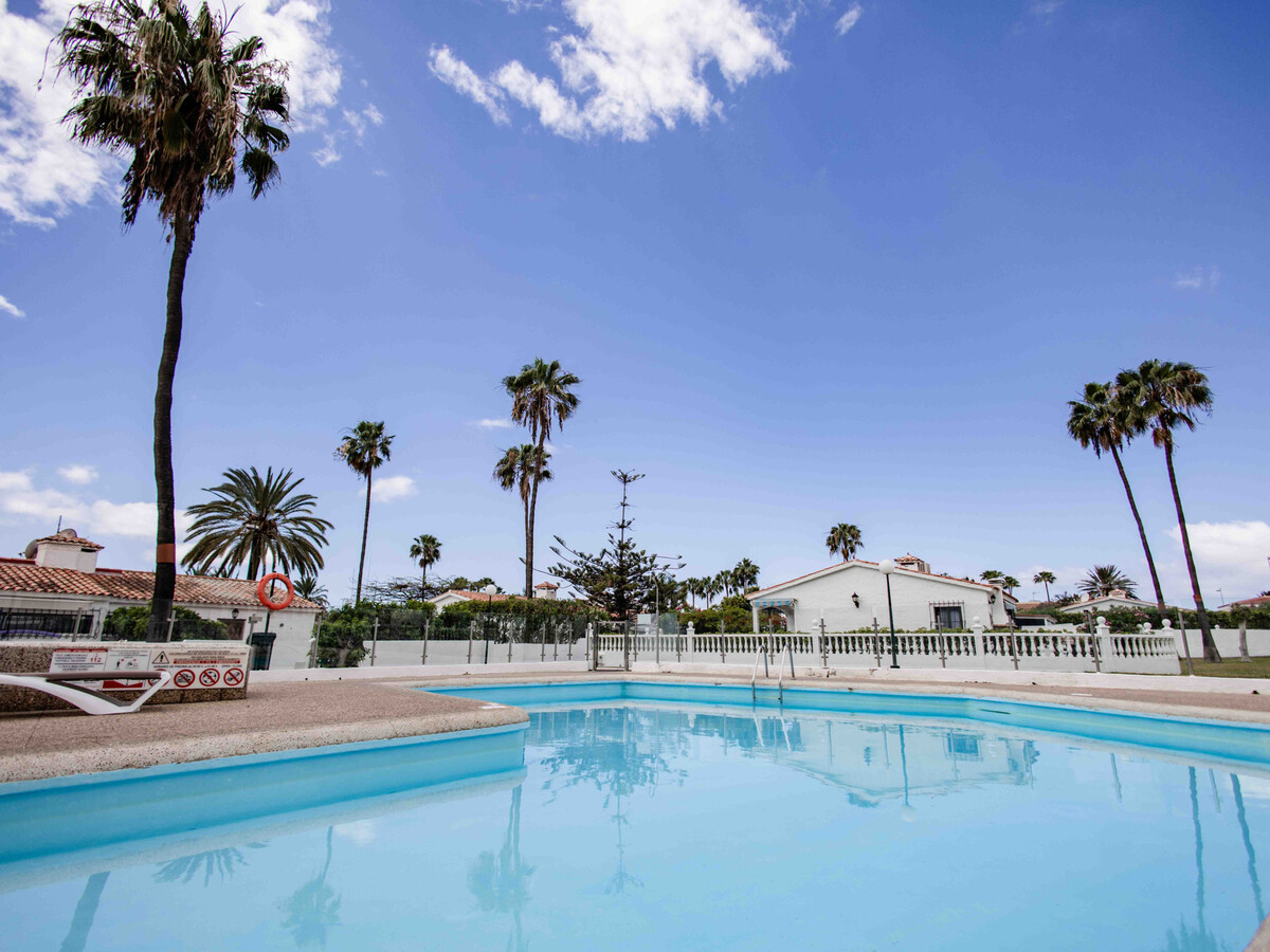 Bungalow 2 chambres à Maspalomas, terrasse équipée - Photo 9