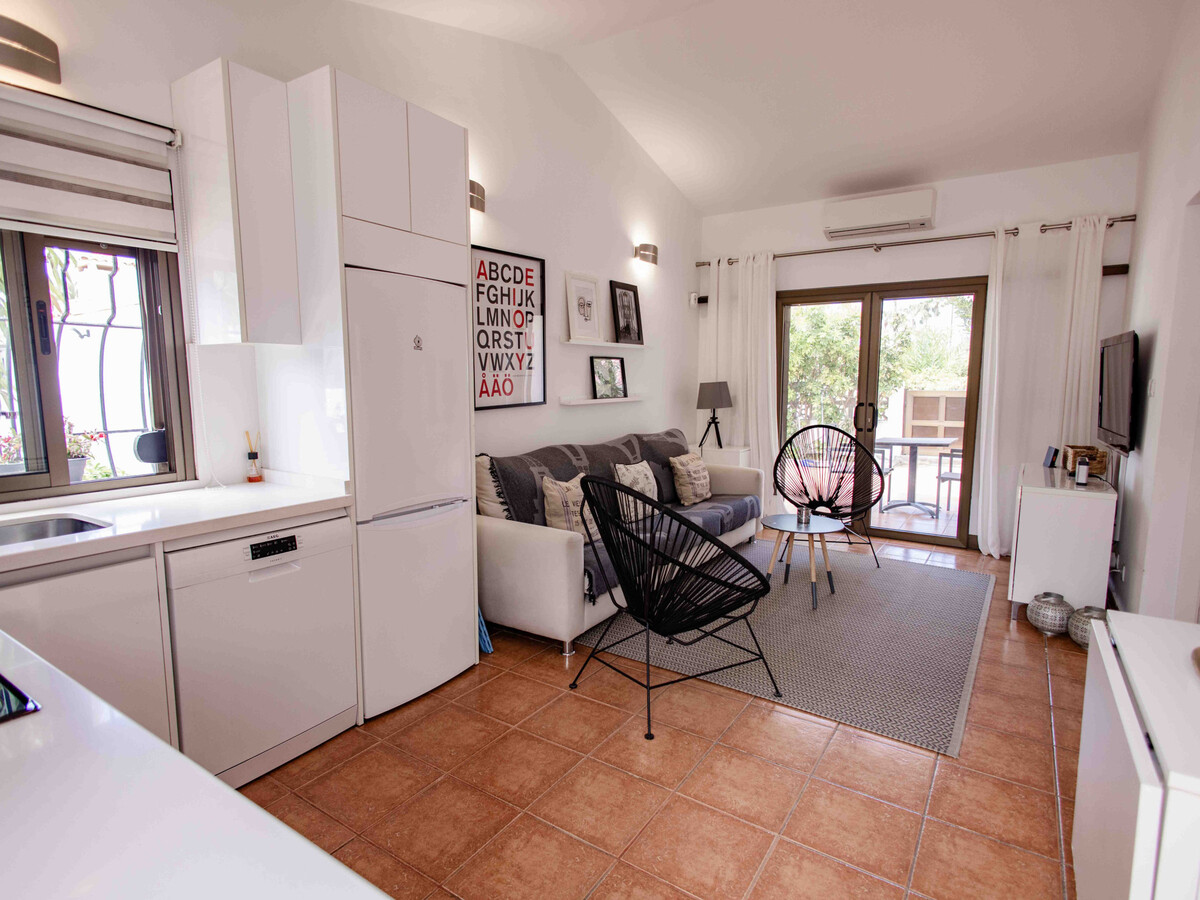 Bungalow 2 chambres à Maspalomas, terrasse équipée - Photo 14