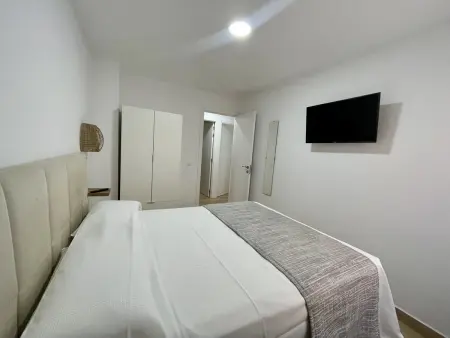 Appartement 3 chambres avec cour, animaux admis : photo 14