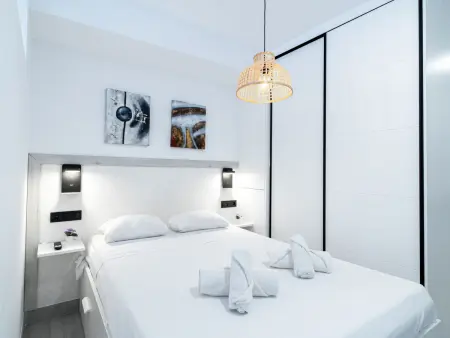 Studio moderne Central à Nerja, 300m de la plage : photo 5