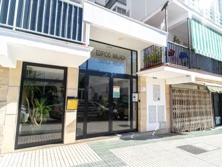 Studio moderne Central à Nerja, 300m de la plage : photo 26