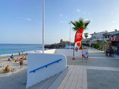 Studio moderne Central à Nerja, 300m de la plage : photo 31