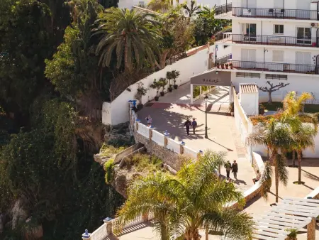 Bahia 58 : appartement vue mer face à la plage de Nerja : photo 23