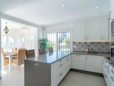 Villa Sandra Luxury Suite, 2 chambres avec piscine à Nerja : photo 4