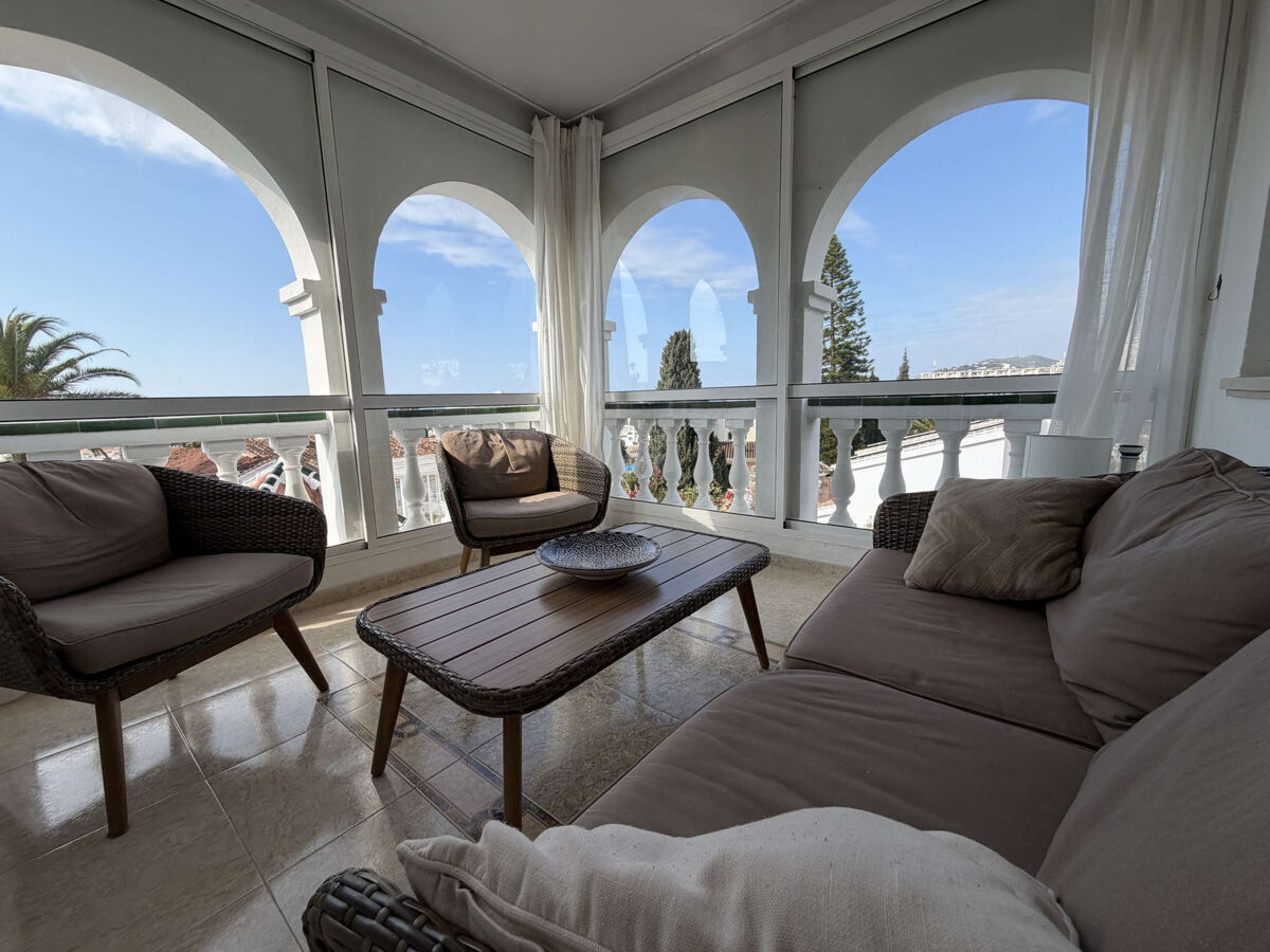Villa Sandra Top Floor Escape, Nerja - Photo 3