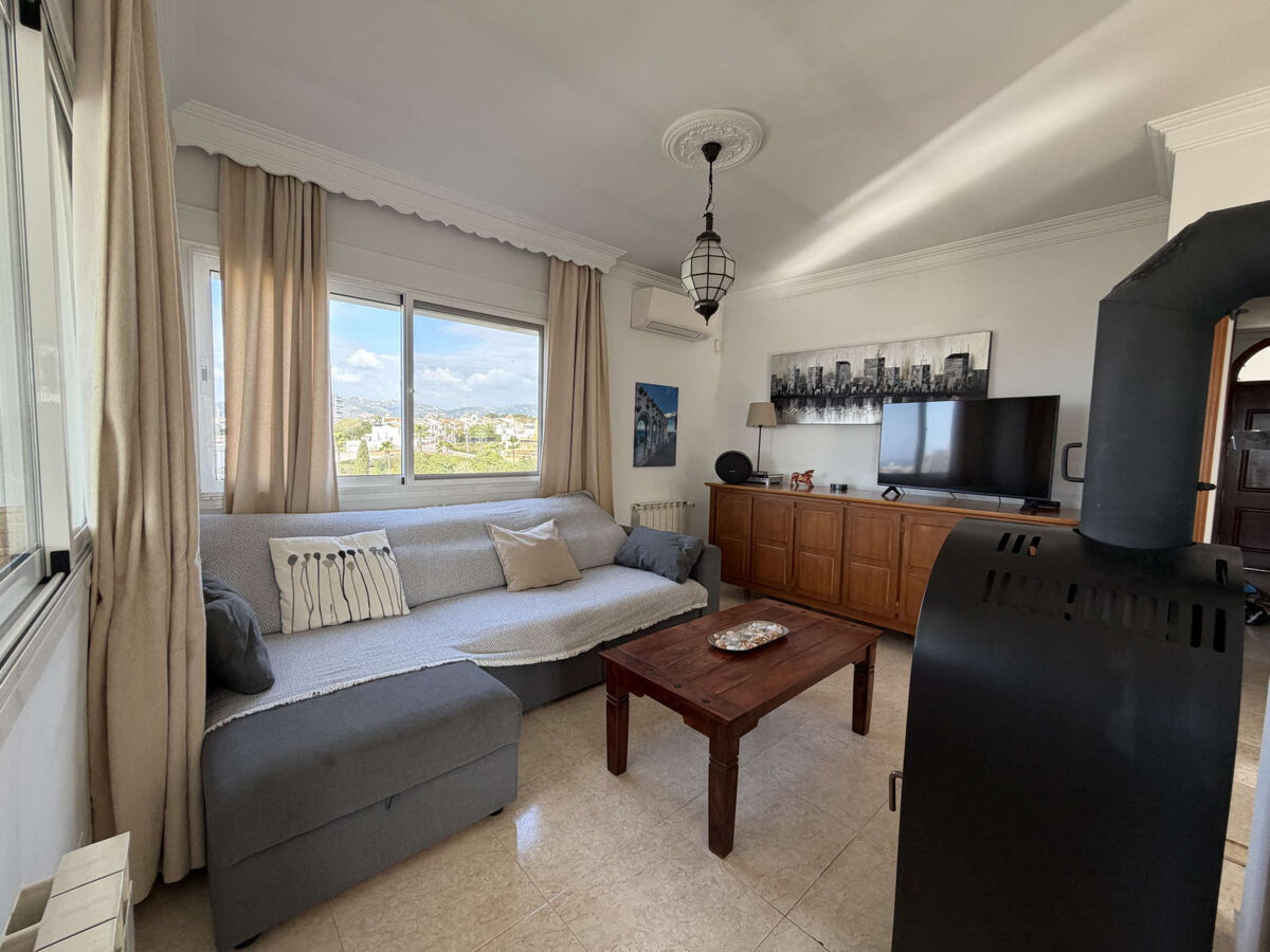 Villa Sandra Top Floor Escape, Nerja - Photo 6