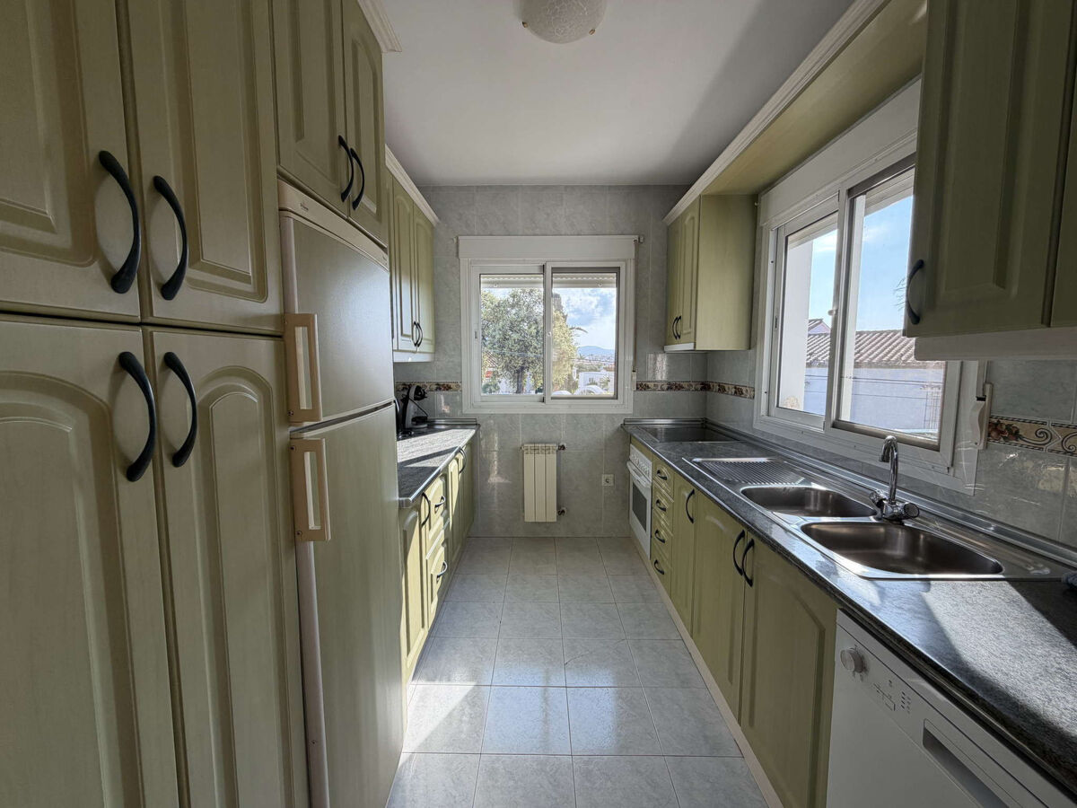 Villa Sandra Top Floor Escape, Nerja - Photo 18