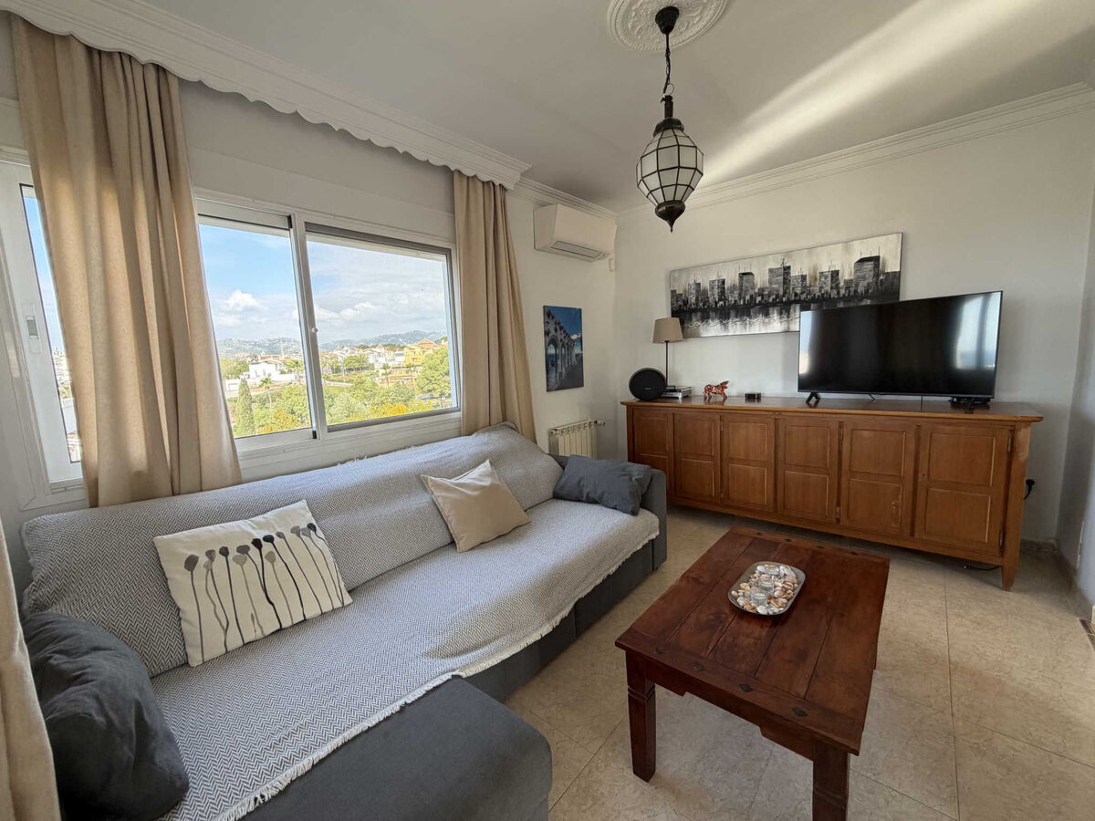 Villa Sandra Top Floor Escape, Nerja - Photo 23