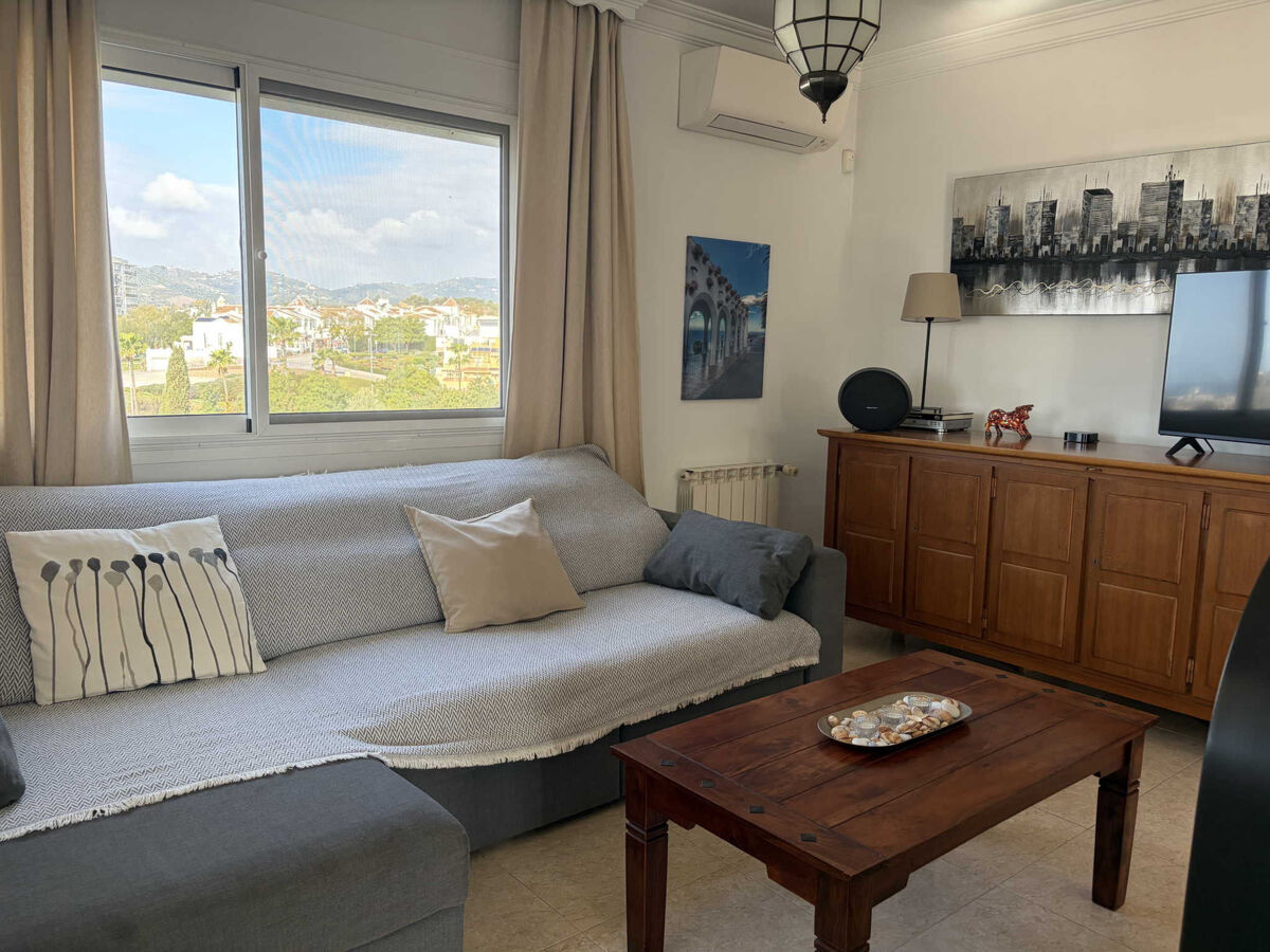 Villa Sandra Top Floor Escape, Nerja - Photo 25