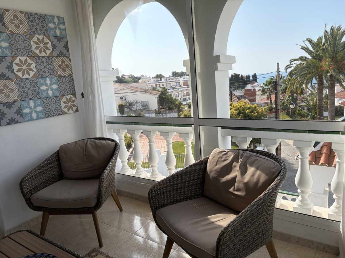 Villa Sandra Top Floor Escape, Nerja - Photo 26