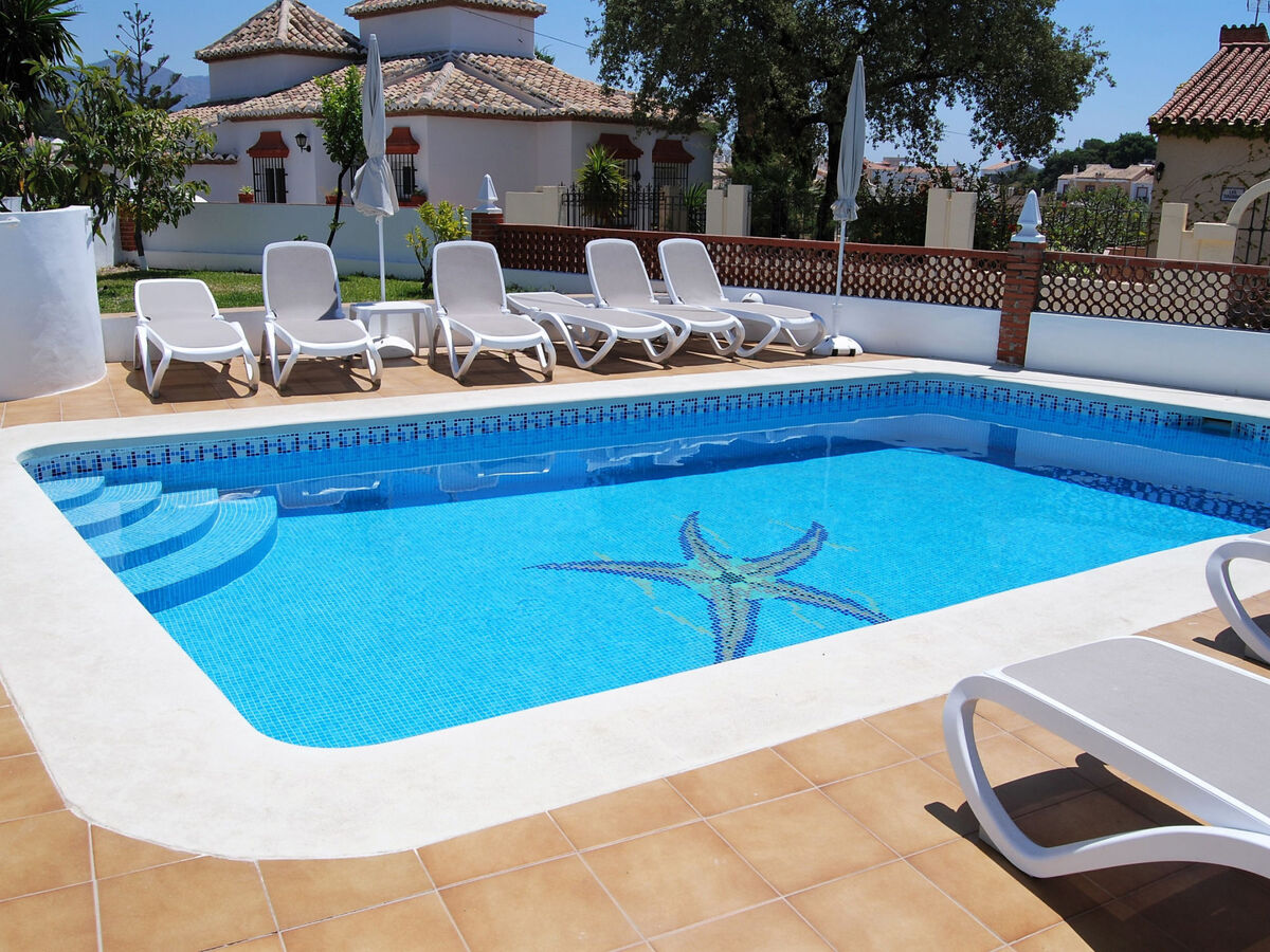 Villa Sandra Top Floor Escape, Nerja - Photo 30