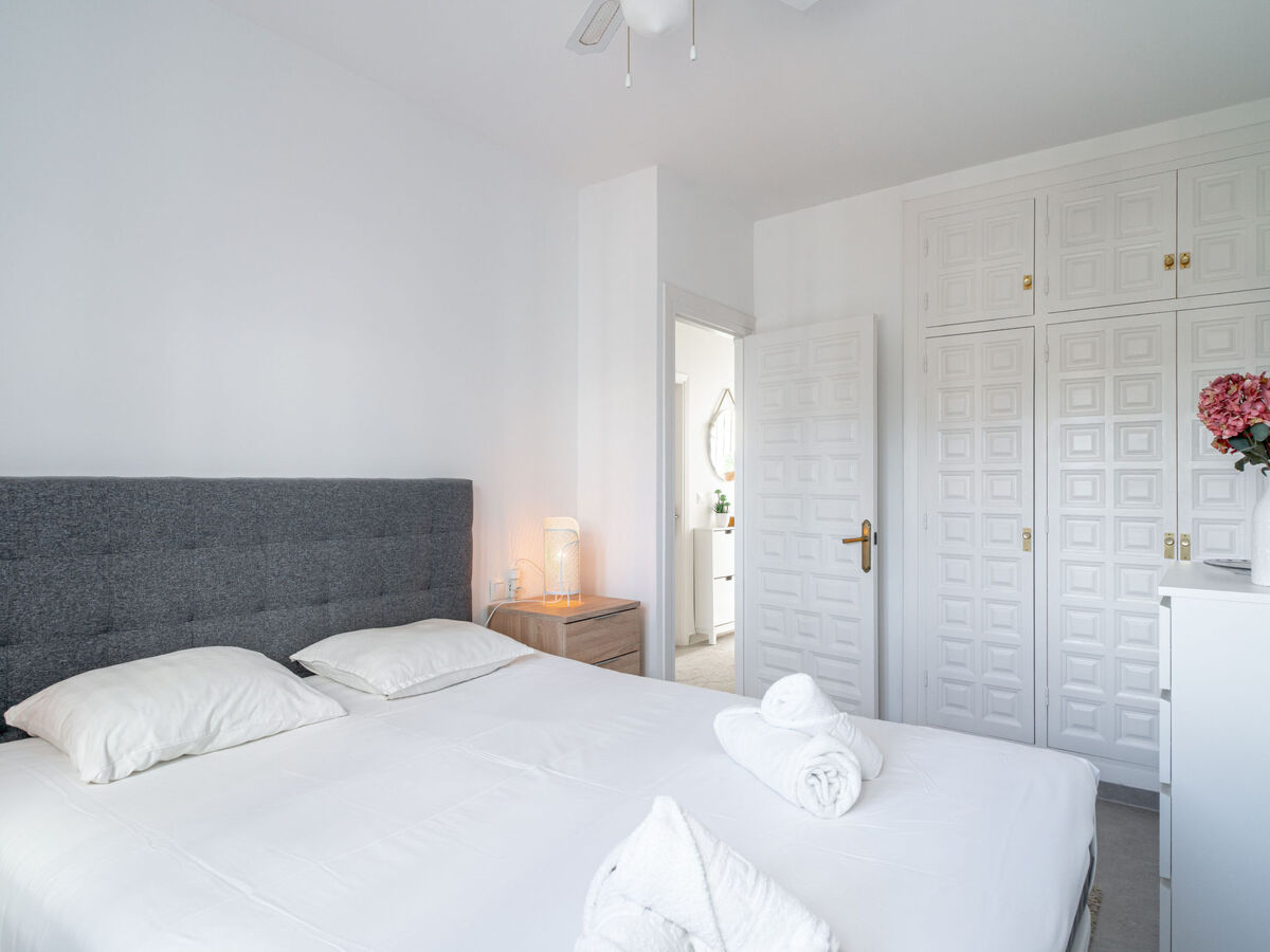 Appartement 2 pers. Nerja : 2 terrasses, vue mer et montagnes - Photo 5